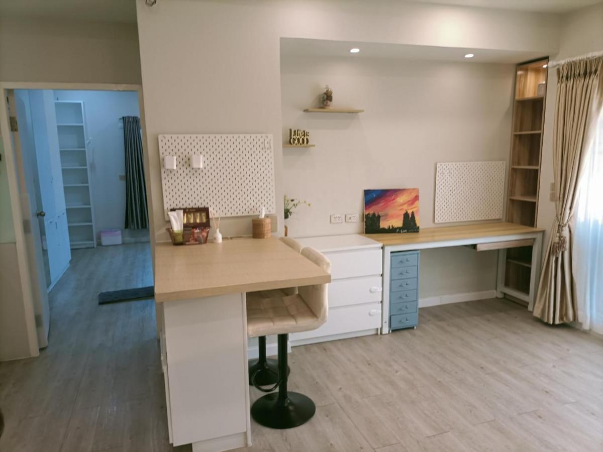 溫馨小屋 Bangkok Extérieur photo